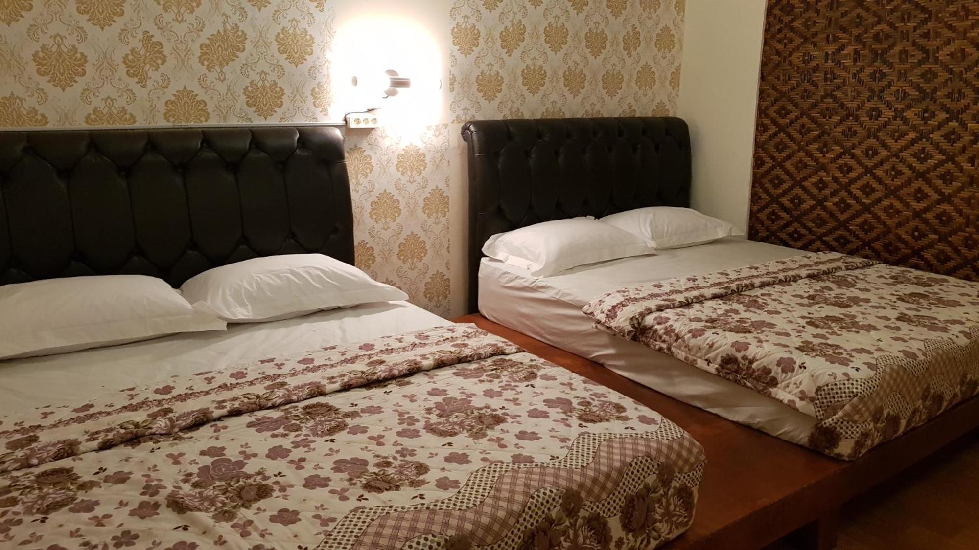 ETHES Coworking - Coliving&Lounge Hotel Ngaglik Eksteriør billede
