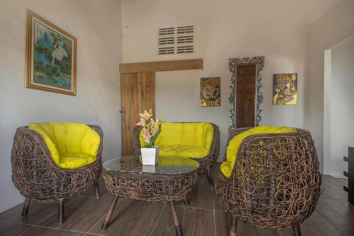 ETHES Coworking - Coliving&Lounge Hotel Ngaglik Eksteriør billede
